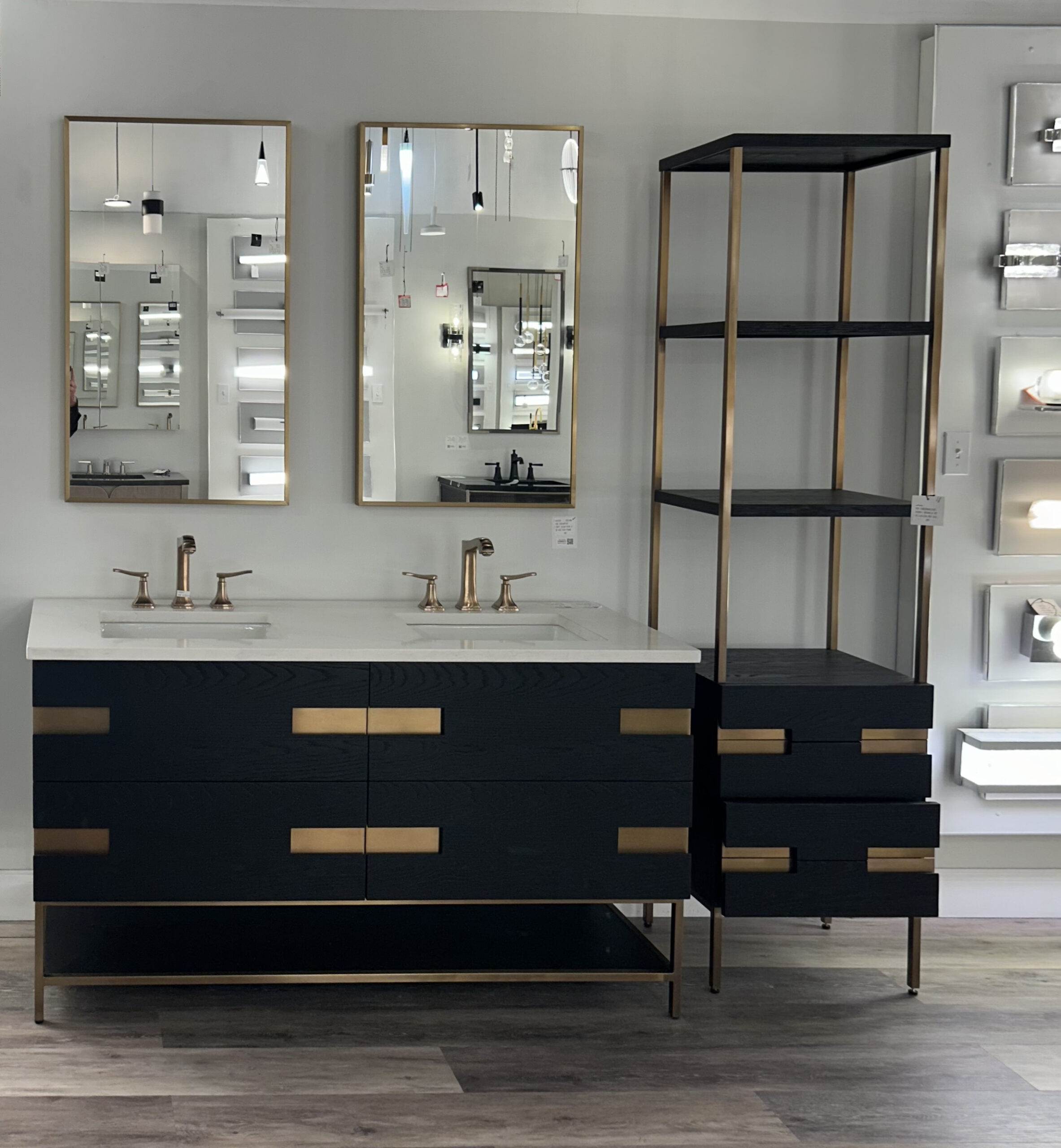 Robern – Innovative Mirrors and Medicine Cabinets